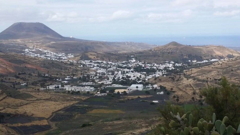 Views from the viewpoint of Los Helechos