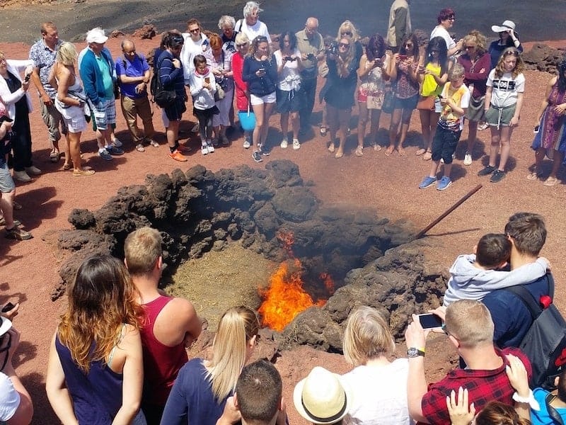 Calor de la tierra en Timanfaya 