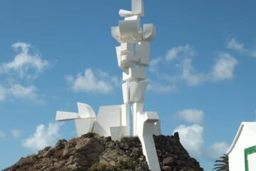 Excursión de César Manrique - Monumento al Campesino