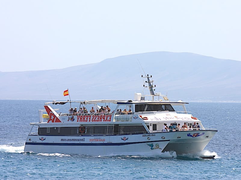 Ferry Lanzarote - La Graciosa