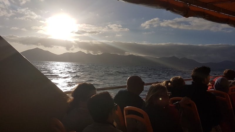 Paseo en barco para ver la puesta de sol  en Lanzarote