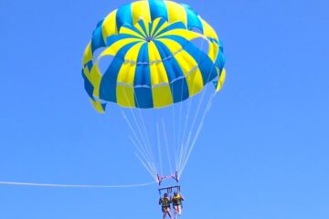 parasailing lanzarote